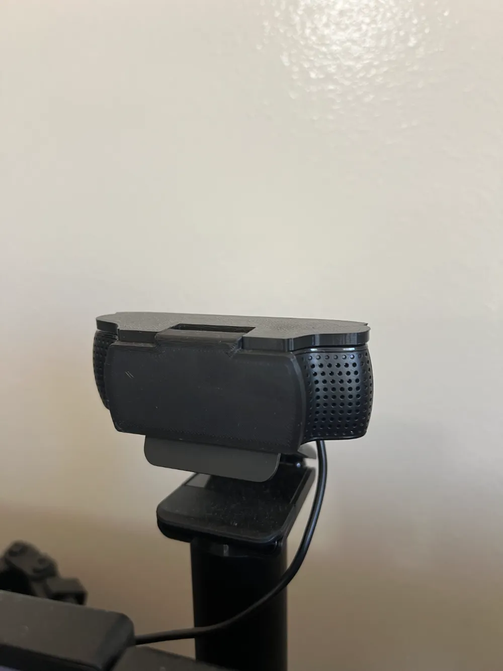 Monitor Arm cam Mount by nopack MakerWorld