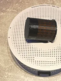 Dose 0,8mm Löcher / 0.2mm layer, 2 walls, 15% infill