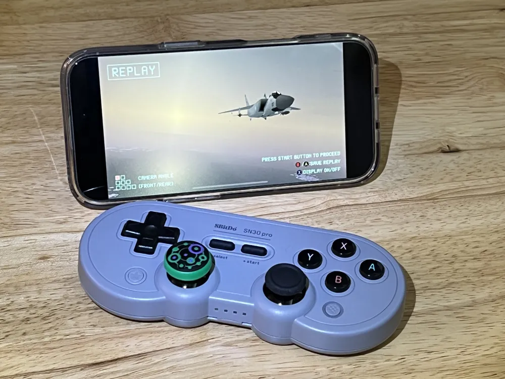 8BitDo SN30 Pro Folding Magsafe iPhone Mount Remixed by ...