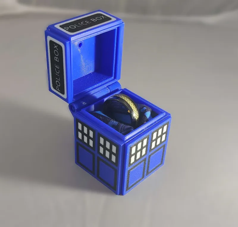 Tardis Ring Box (Dr. Who)