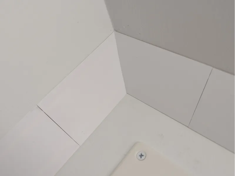 Corner cable duct 90 face match