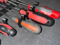 Pince ressort pour outils — photo 1