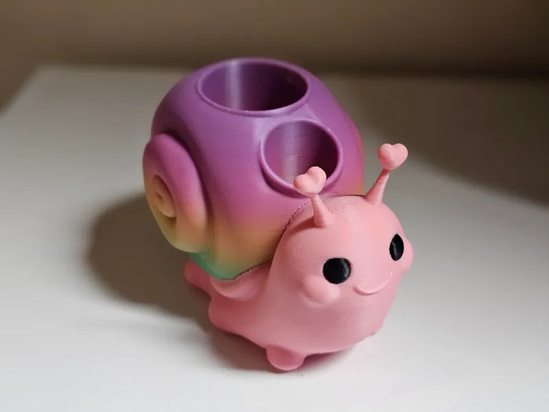 Snail pencil or brush holder