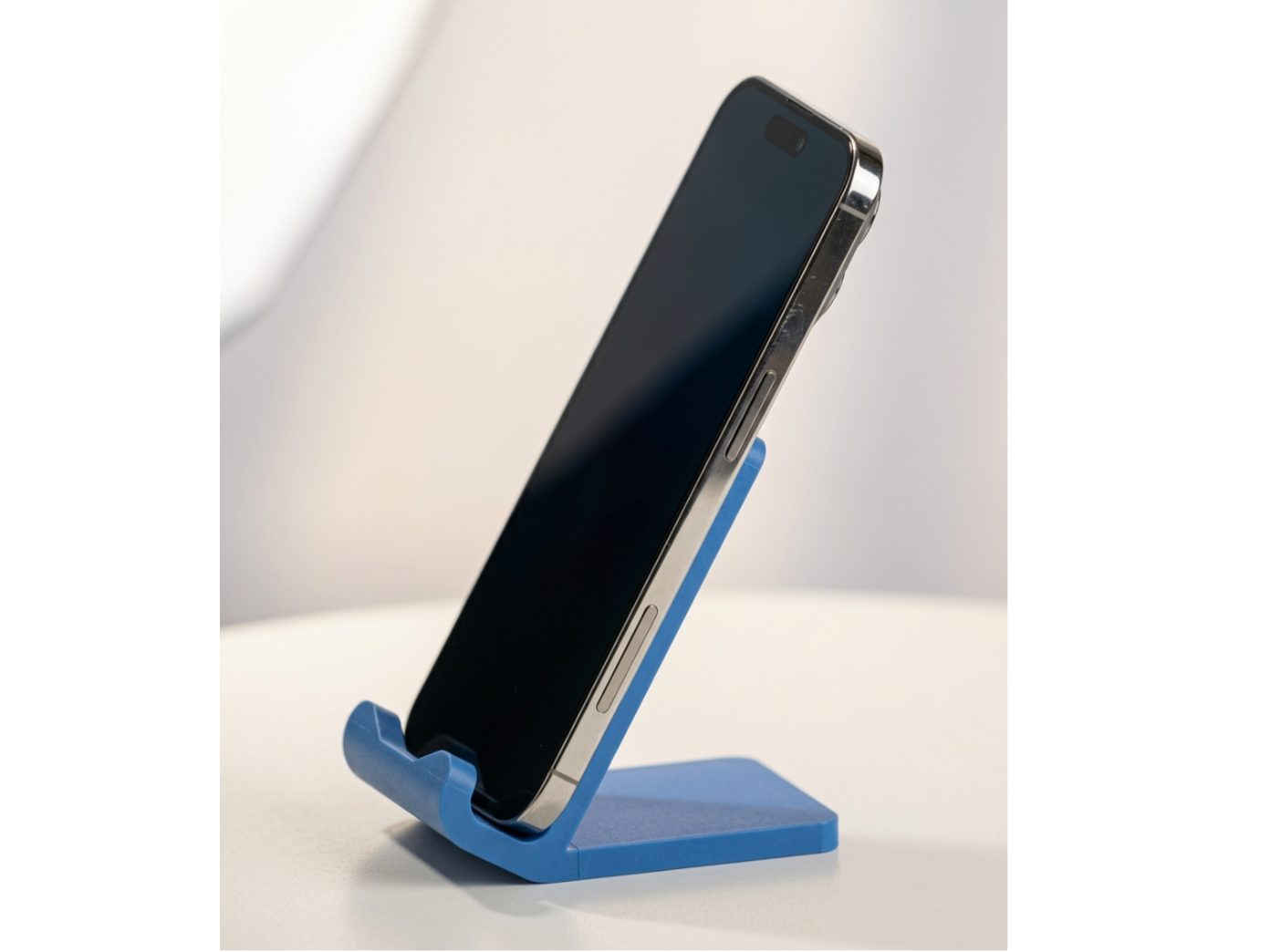 Smartphone Halter Stand 