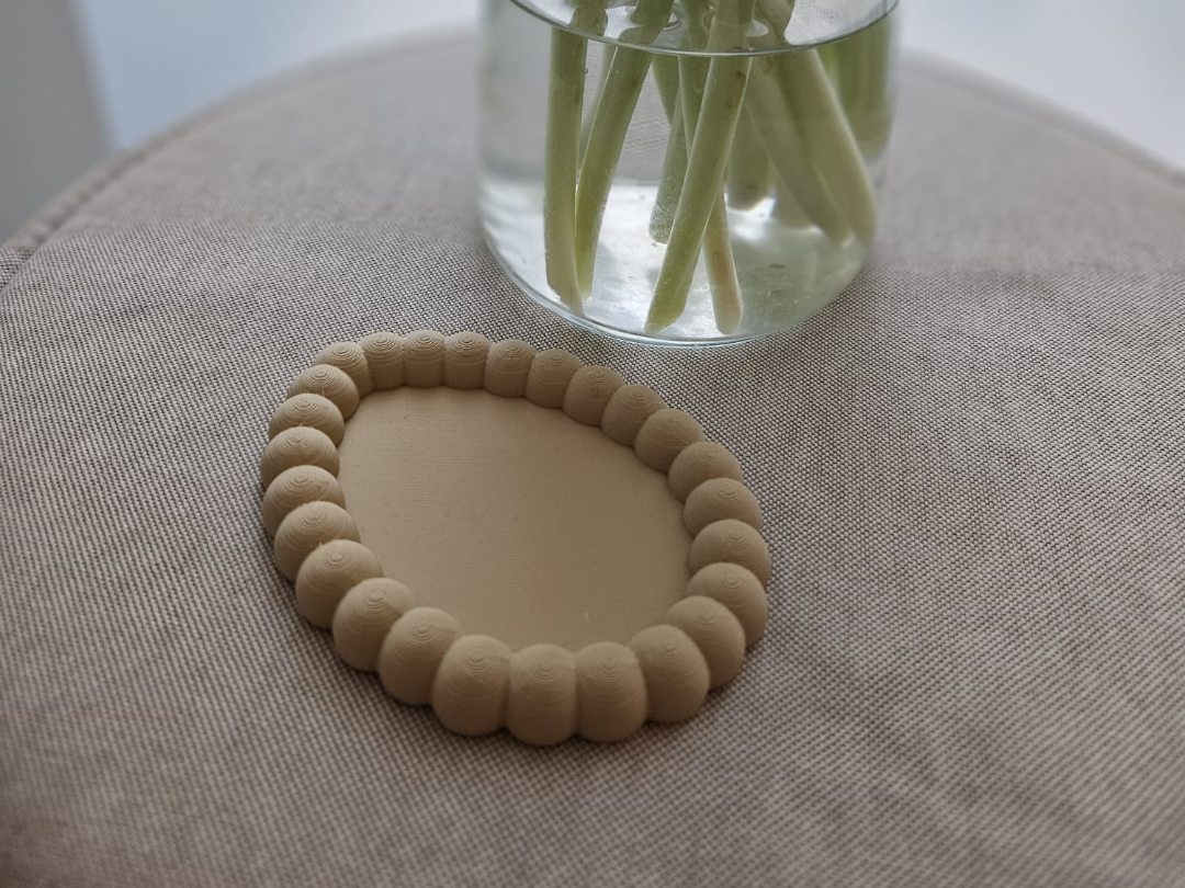 Minimalist decorative egg tray