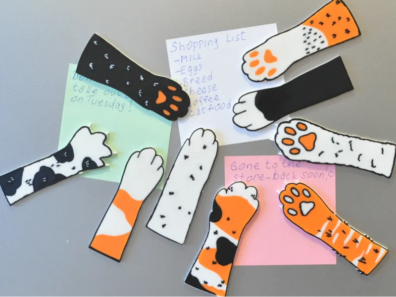 9 Cat Paw Fridge Magnets With Unique Designs