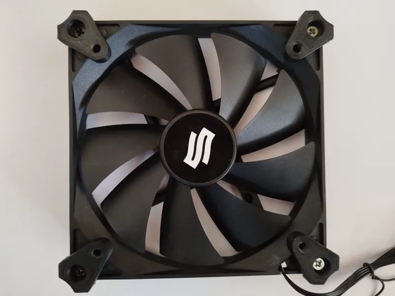 140mm PC Case Fan adapter to 120mm mount