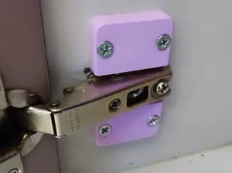 Furniture hinge holder