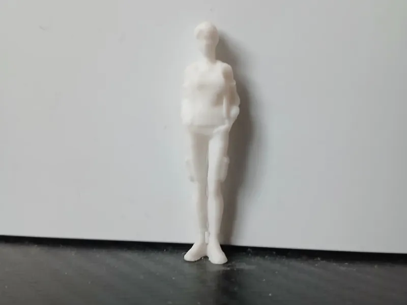 Miniature Girl/Woman for your diorama