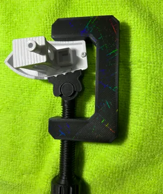 Clamp, Swinging clamp, for blocking non-linear obj