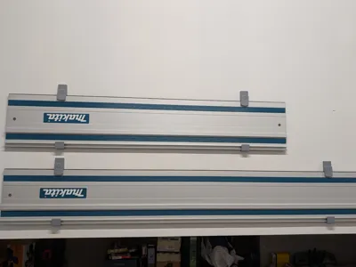 Makita plunge saw guide support