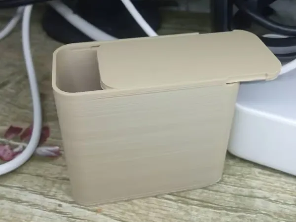 Boîte à couvercle coulissant