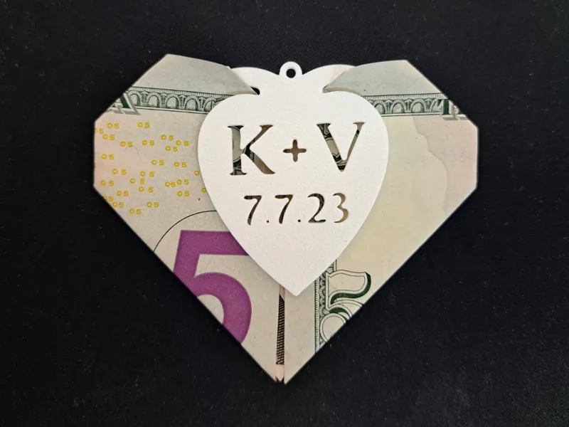 Wedding - Umbrella heart money