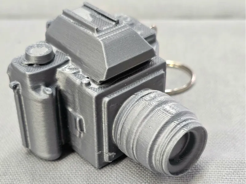 Portachiavi macchina fotografica stile Hasselblad