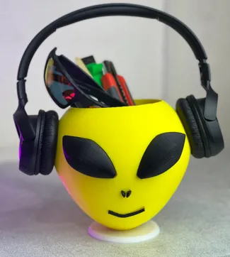 Alien DJ Desk Organizer