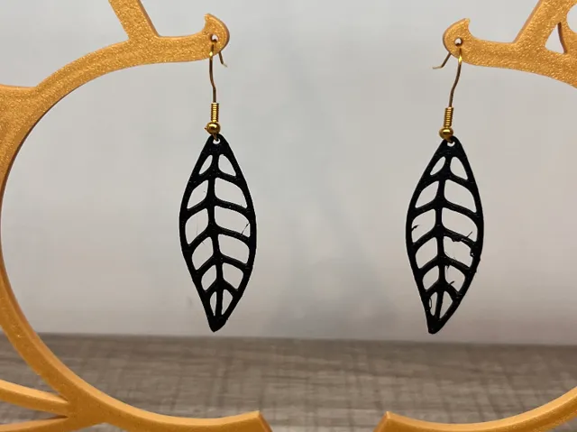 Earrings Leaf #01