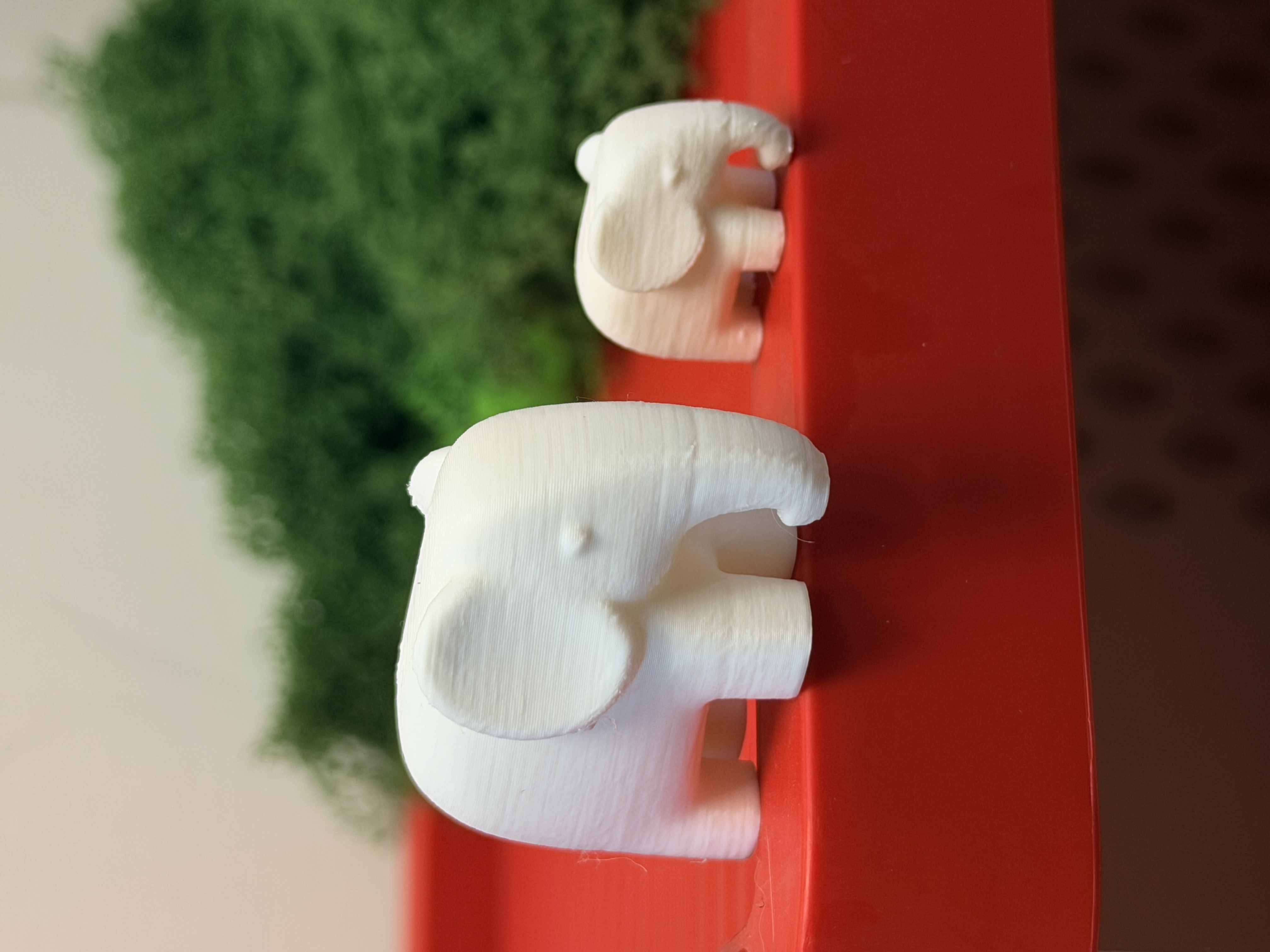 Miniatura 2 do modelo 3D 母亲节小象桌面摆件