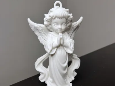 Little angel with hook for hanging