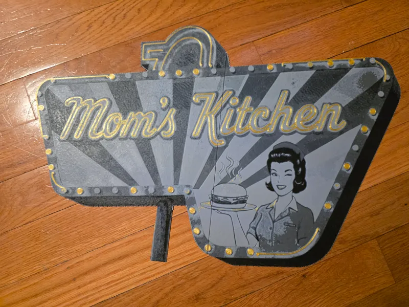 Mom's Kitchen Wall Decal - HueForge