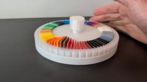Swatch Display Holder & Carousel for Bambu Lab Filament Swatches view 2