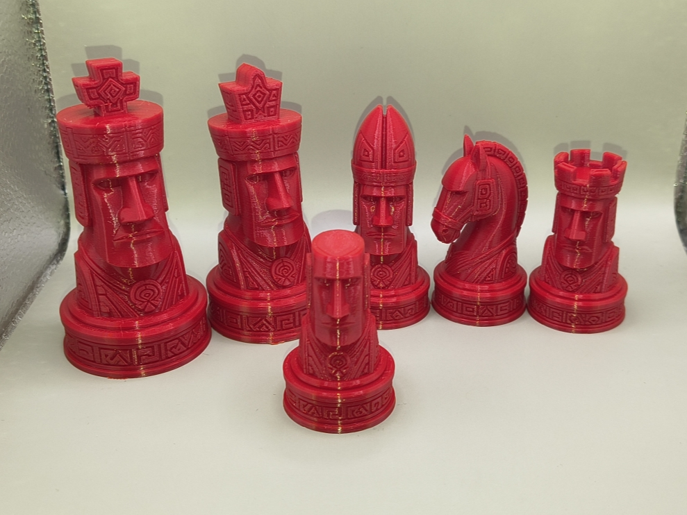 Legends of Rapa Nui Chess Set