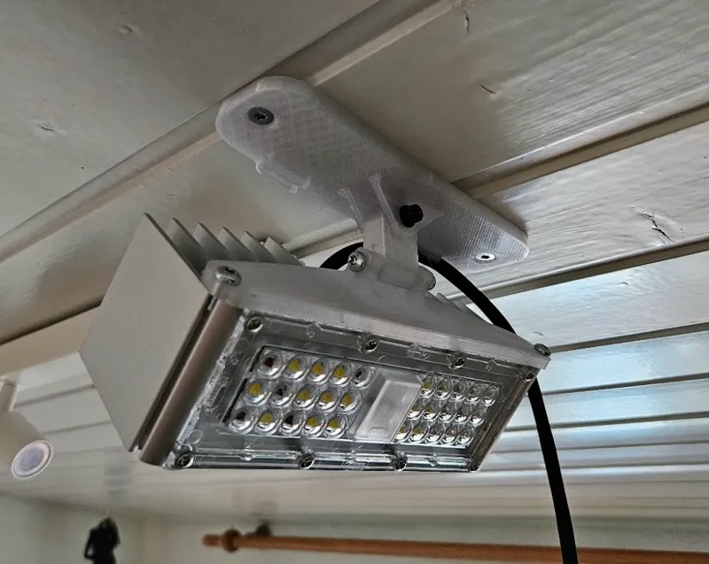 Sanlight Q1W (Dim) Mounting Bracket for Ceiling