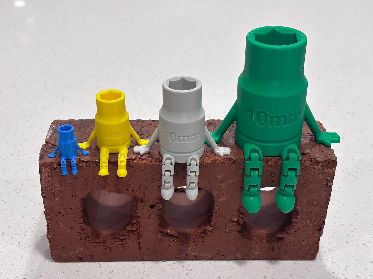 10mm Socket with articulated legs view 4