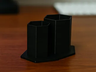 Pen pot with base