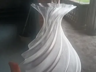 vase 2