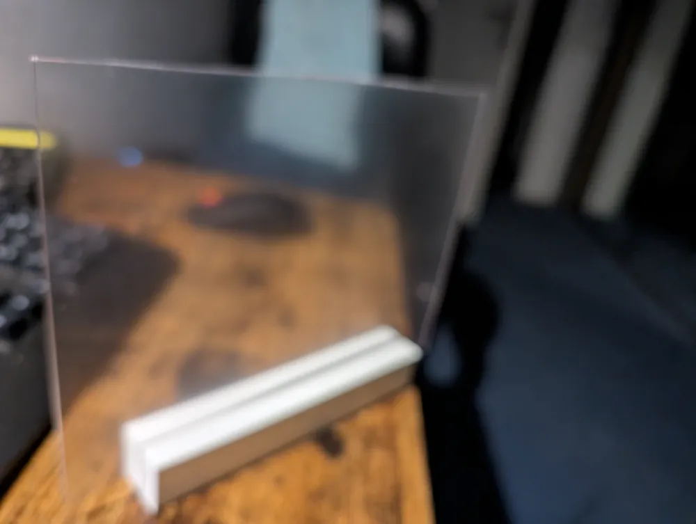 Transparent photoframe base by user_3524389415 - MakerWorld