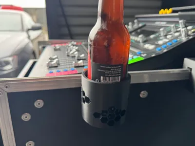 Porte Biere ou gobelet pour flightcase 