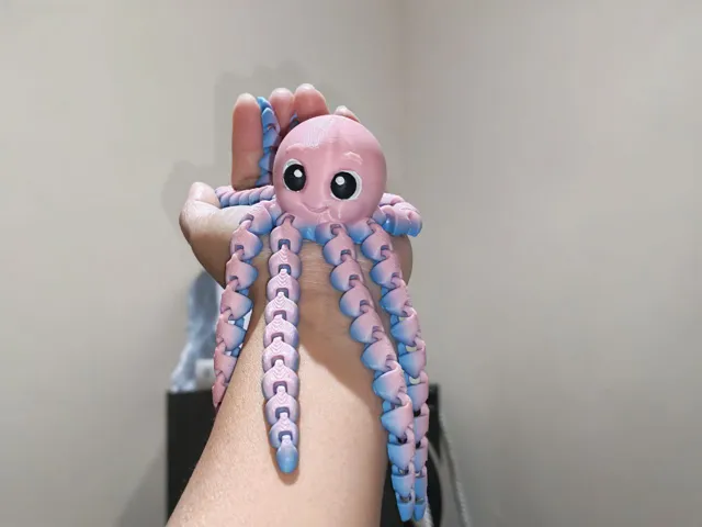 Very Cute Articulated Octopus