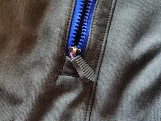Zipper pull with paperclip