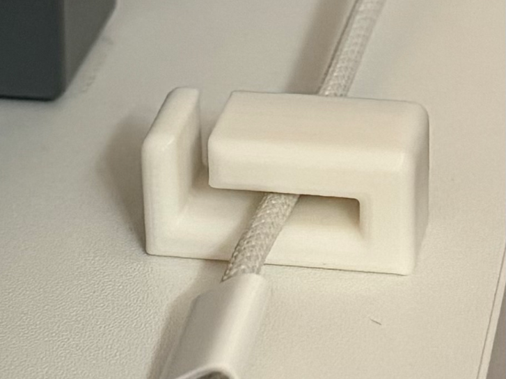 Single Cable Holder for Desk