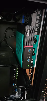 Support Lenovo Thinkstation pour rack serveur — photo 3