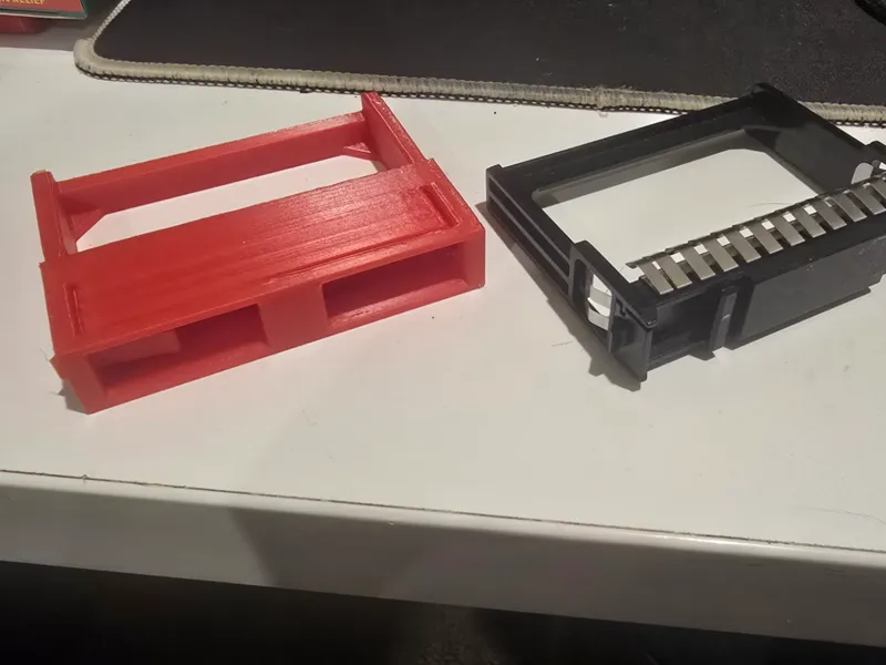 HP Proliant G9 SFF Blanks (Working Latch)