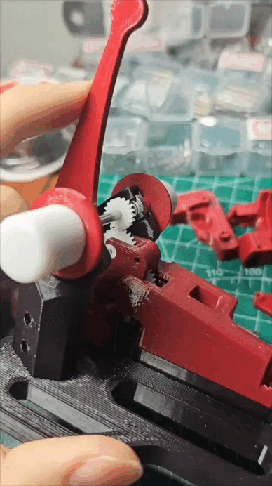 Miniatura 4 do modelo 3D B1驱动板电动回卷料架