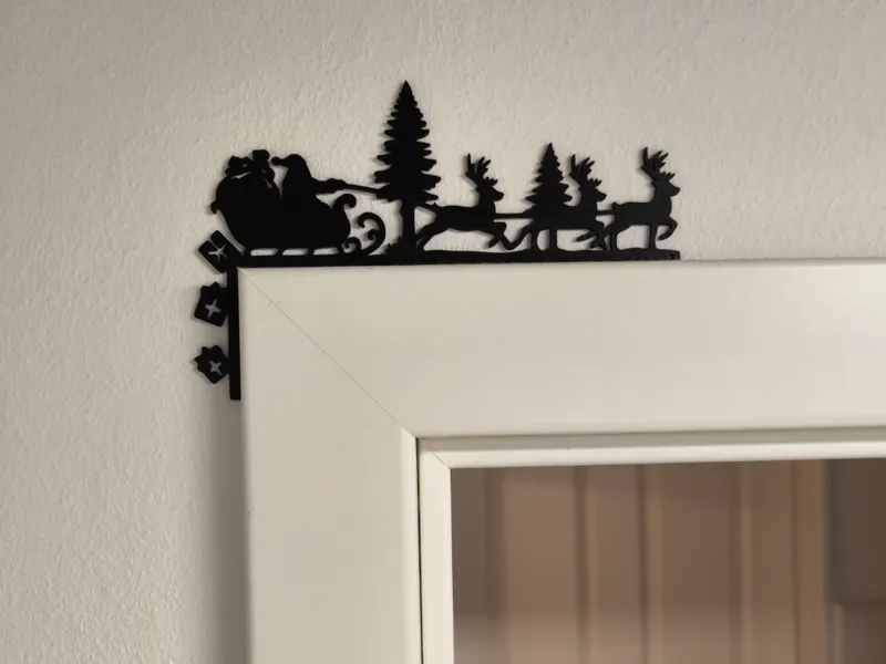 X-Mas Türrahmen-Ornament „Schlittenflug“