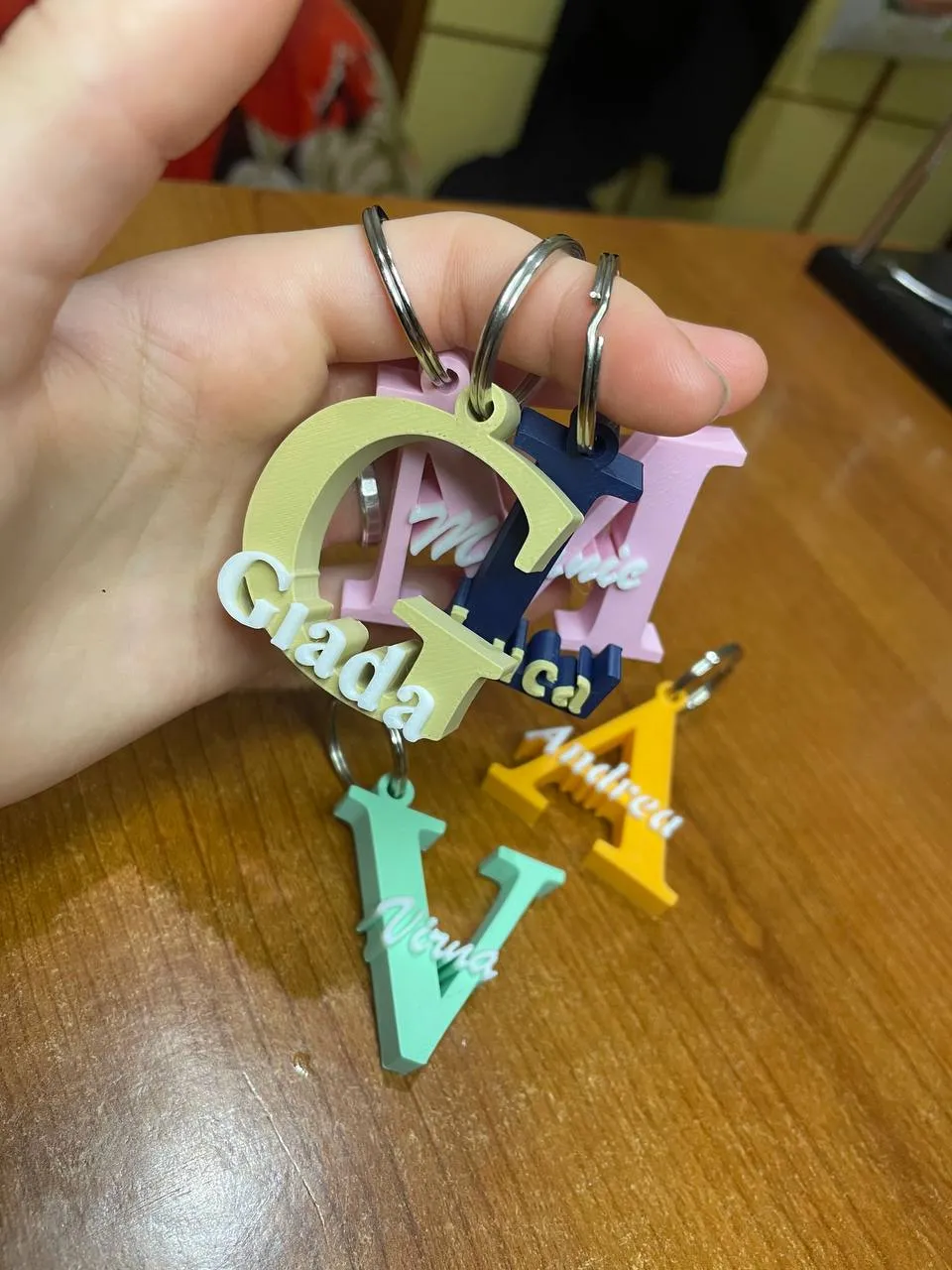 Customizable name and letter keychain view 3