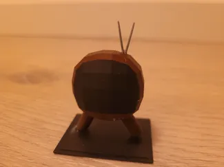 Cute little Low Poly Tv