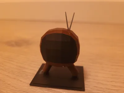 Cute little Low Poly Tv