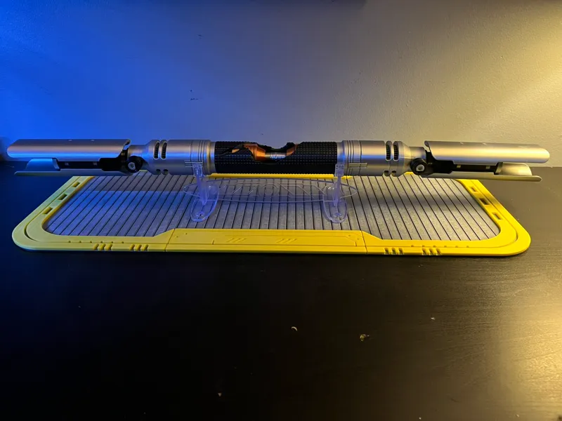 Jaro Tapal Lightsaber