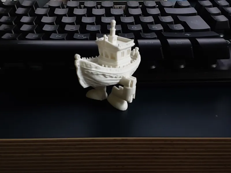 detailed articulated benchy