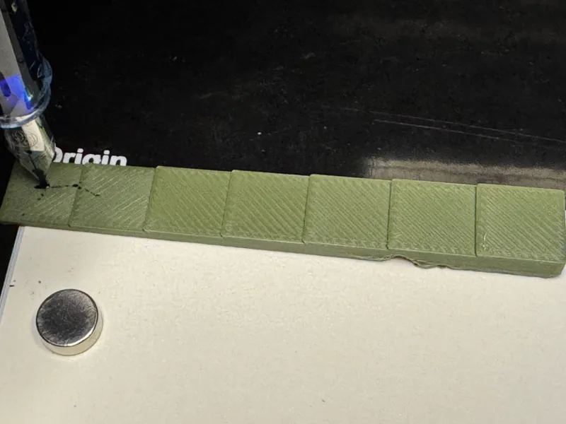Pen height calibrator for pen plotter