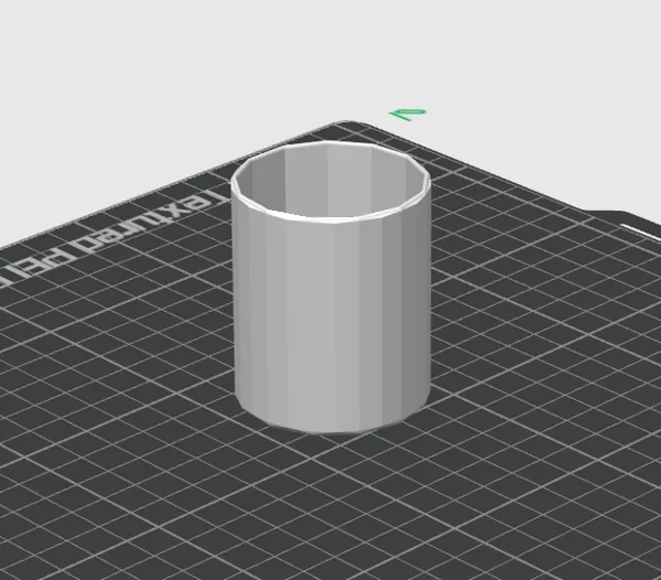 Cache tube polyvalent