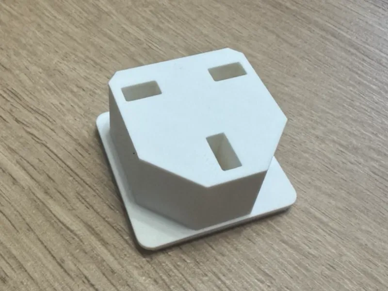 Gridfinity power UK brick holder