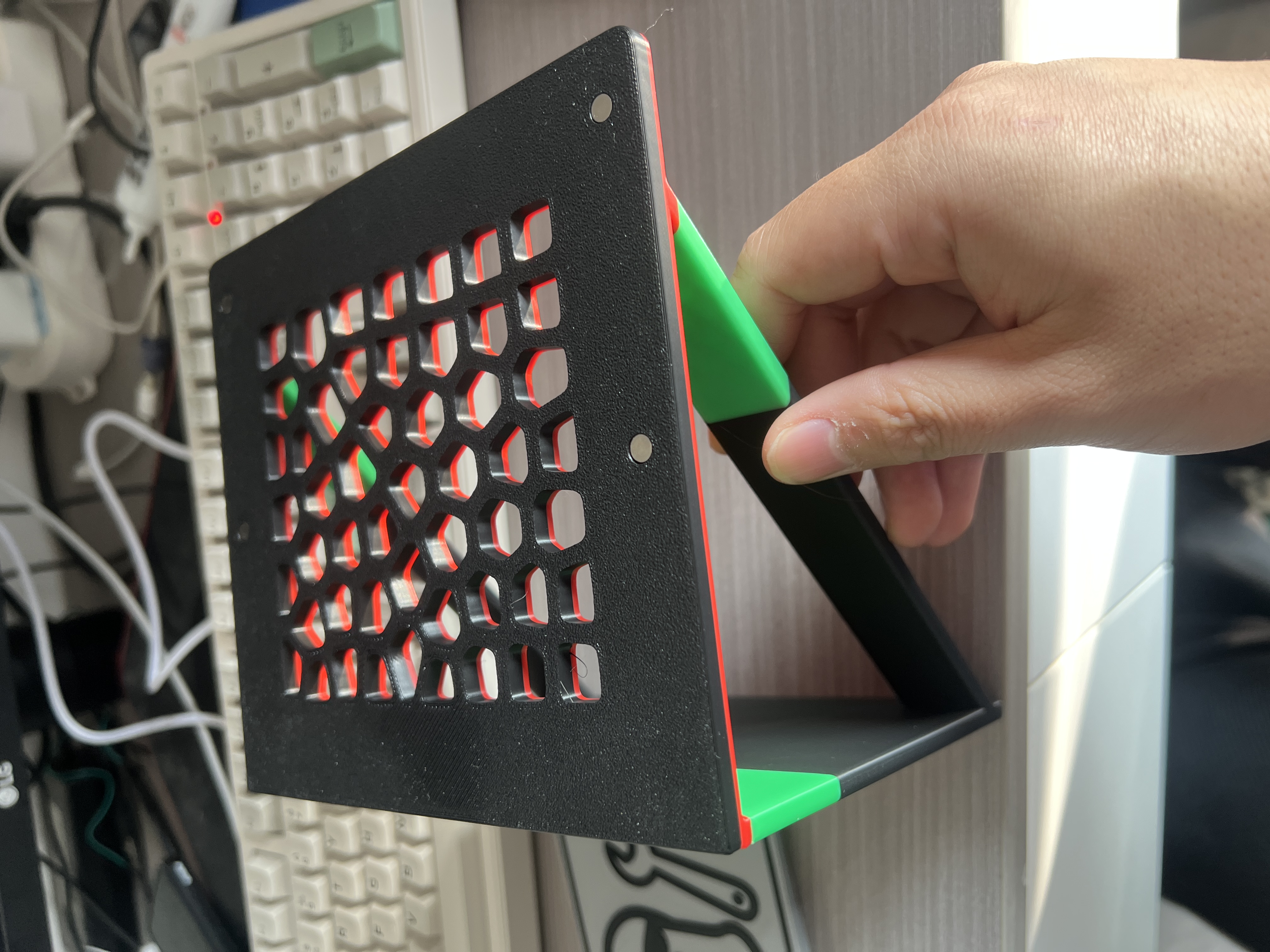 Miniatura 3 do modelo 3D 战术抽纸盒，自定义标签工具箱