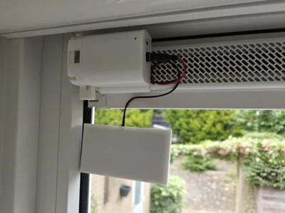 Smart Solar Vent Control (Matter / Home Assistant)