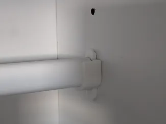 Clostet bar holder (screwless)