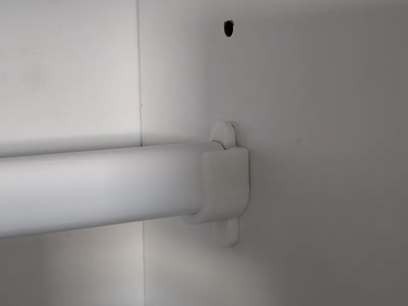 Clostet bar holder (screwless)